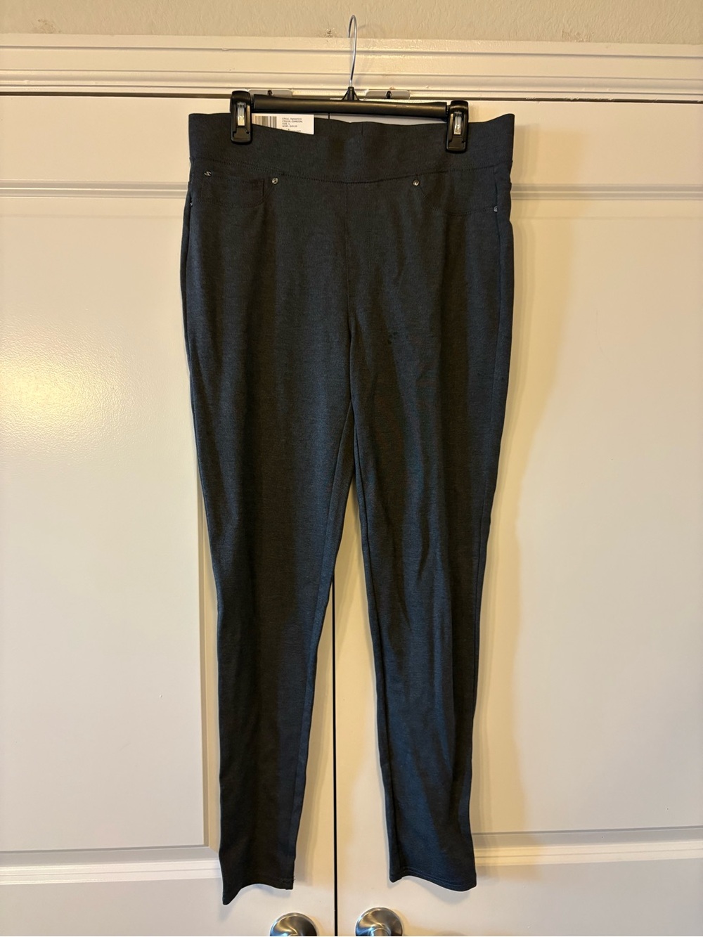 Seven7 Women's Black Skinny Jeans